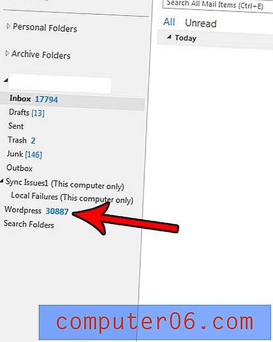 Kā izdzēst visus mapē esošos e-pasta ziņojumus programmā Outlook 2013