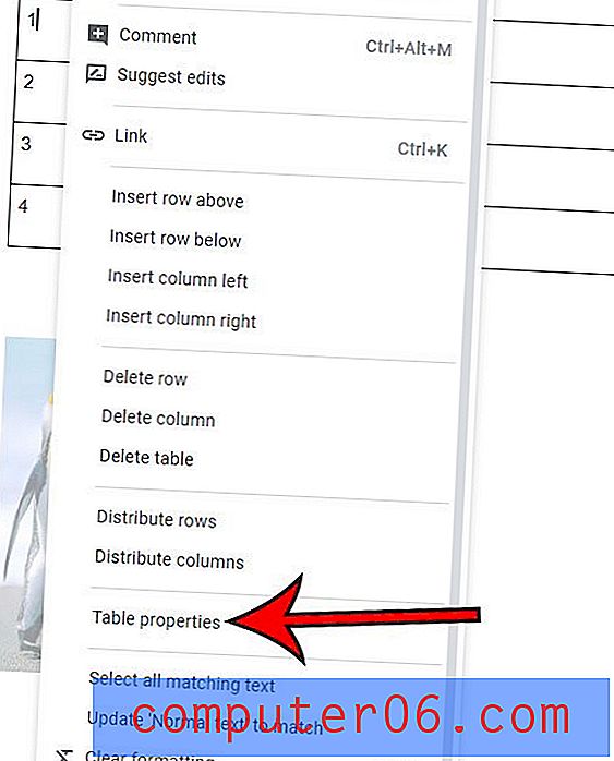 Come centrare una tabella in Google Documenti