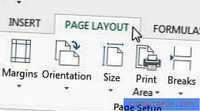Excel 2013에서 모든 페이지의 맨 위 행을 인쇄하는 방법